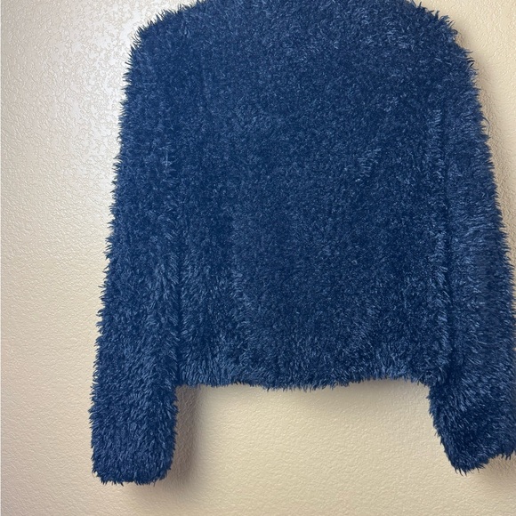 BlankNYC Faux Fur Bomber Jacket - Picture 4 of 6